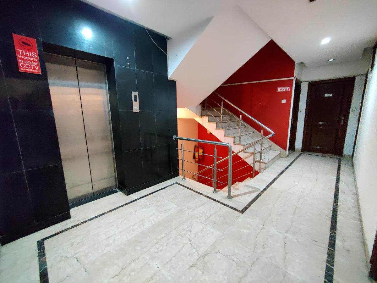 Hotel Unistar Neu-Delhi Exterior foto