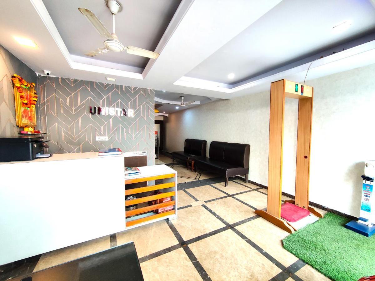 Hotel Unistar Neu-Delhi Exterior foto