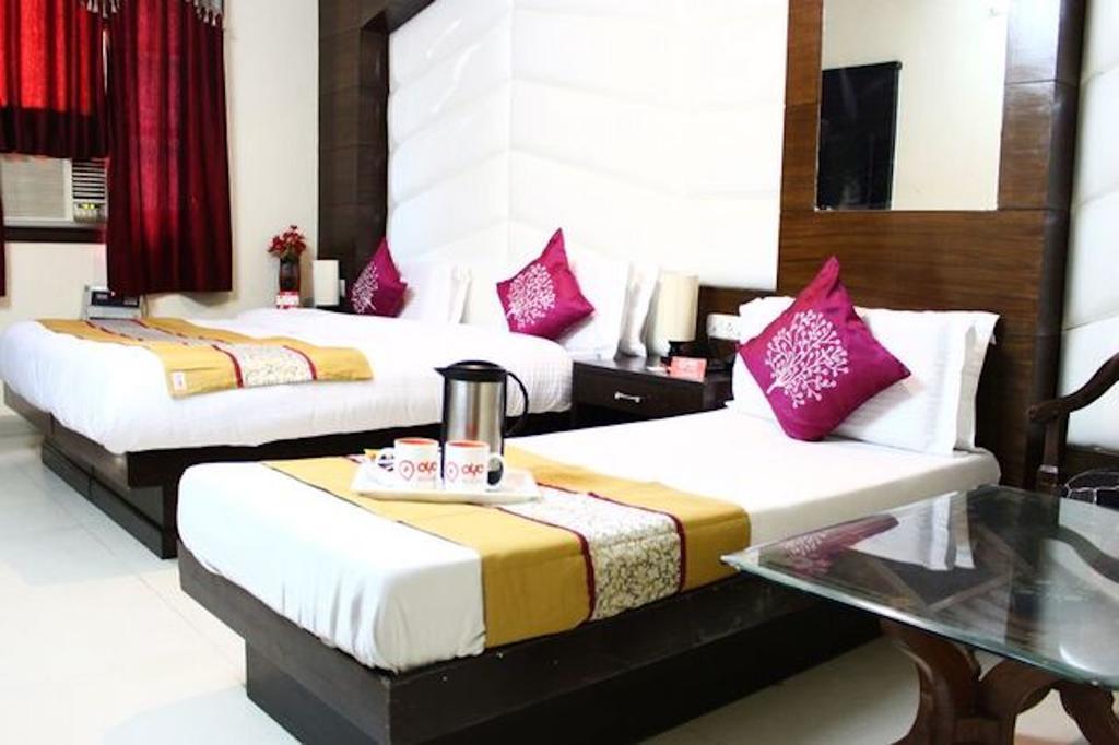 Hotel Unistar Neu-Delhi Exterior foto