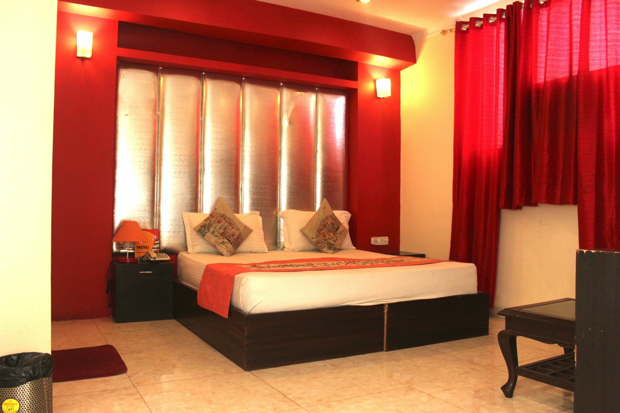 Hotel Unistar Neu-Delhi Exterior foto