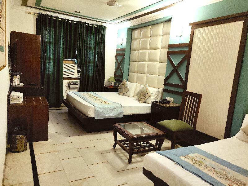 Hotel Unistar Neu-Delhi Exterior foto